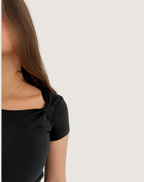 Knot short sleeve basic top