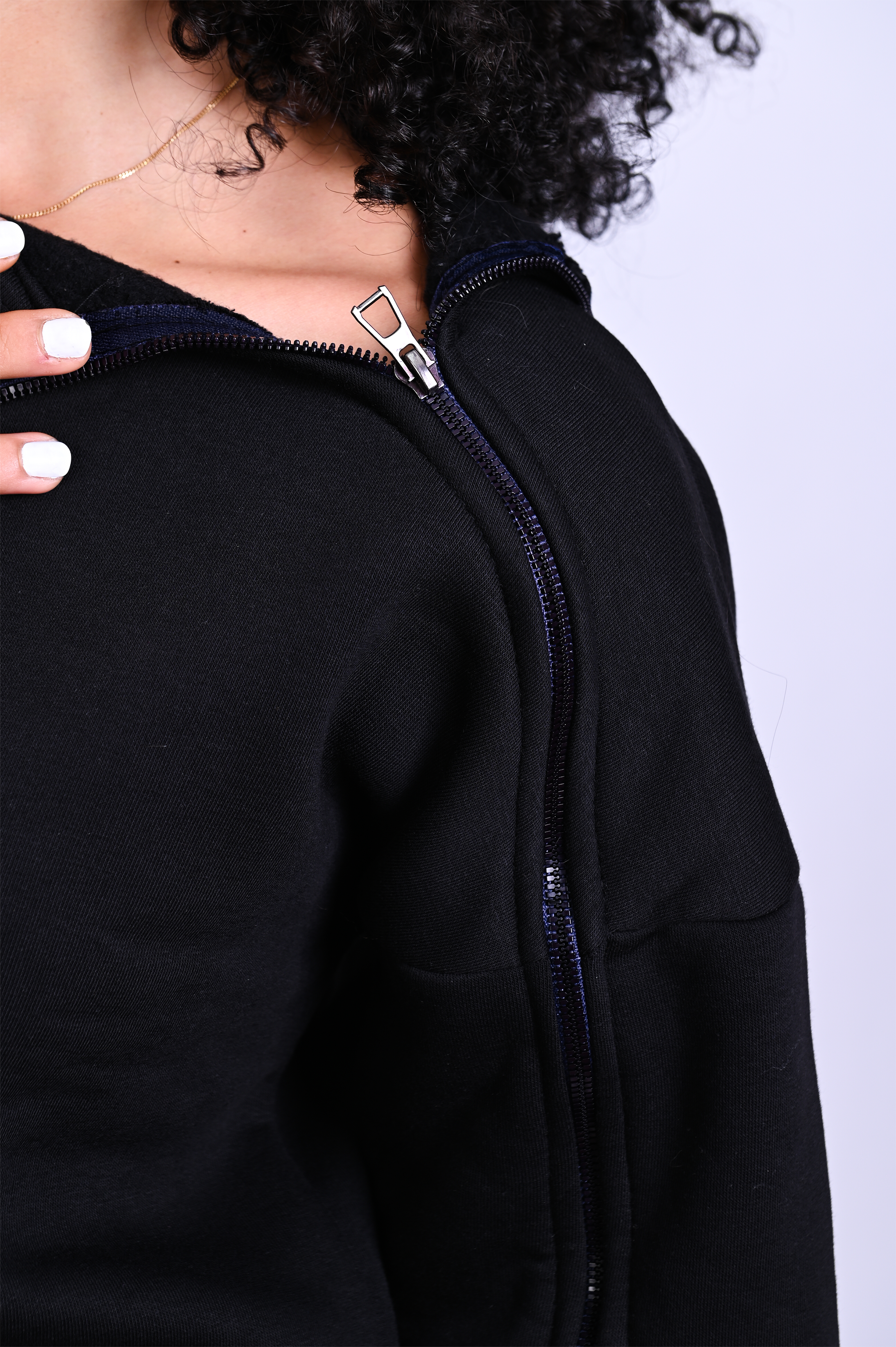 Twist-Zip Sweatshirt