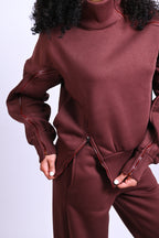 Twist-Zip Sweatshirt