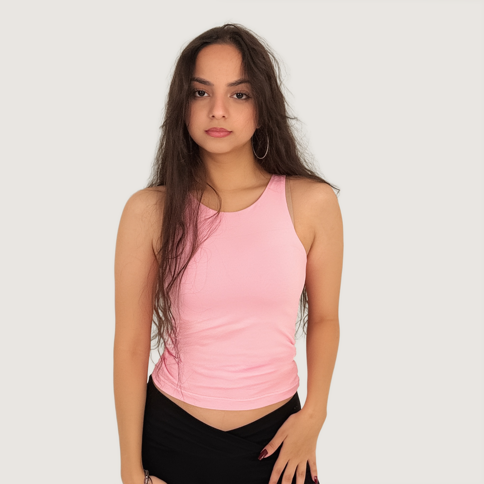 Sleeveless basic top